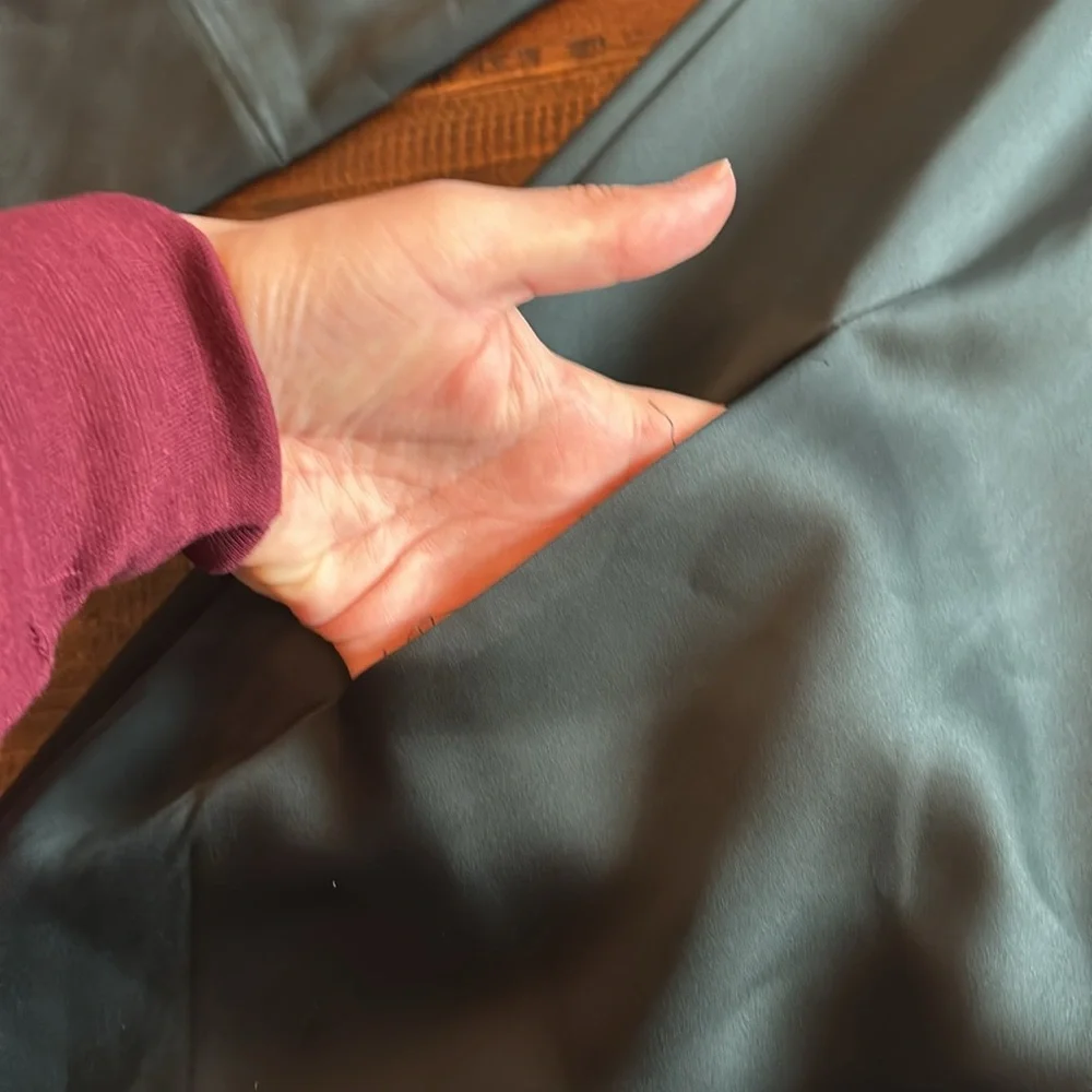 AYR Satin Robe Jacket - Picture 5 of 14